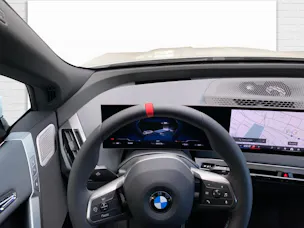 BMW iX M60