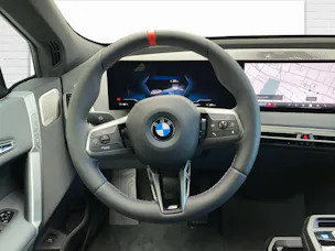 BMW iX M60