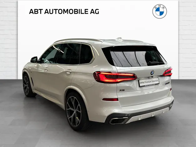 BMW X5 xDriveM50i