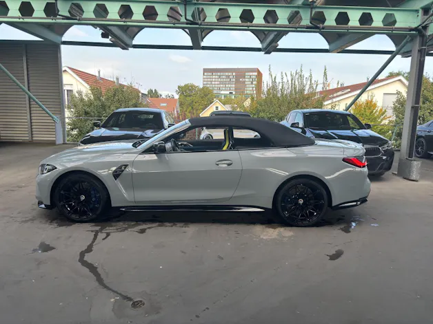 BMW M4 Competition xDrive Cabrio