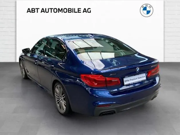 BMW M550i xDrive SAG