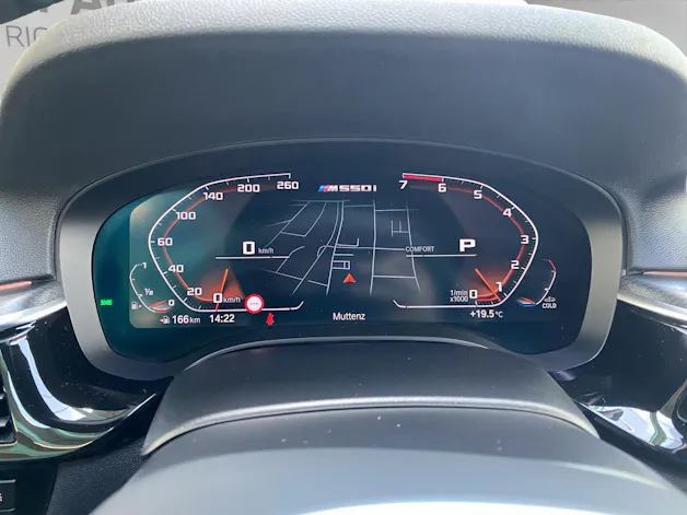 BMW M550i xDrive SAG