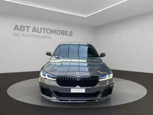 BMW M550i xDrive SAG