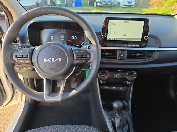 Vehicle image 10 Vehicle image 10