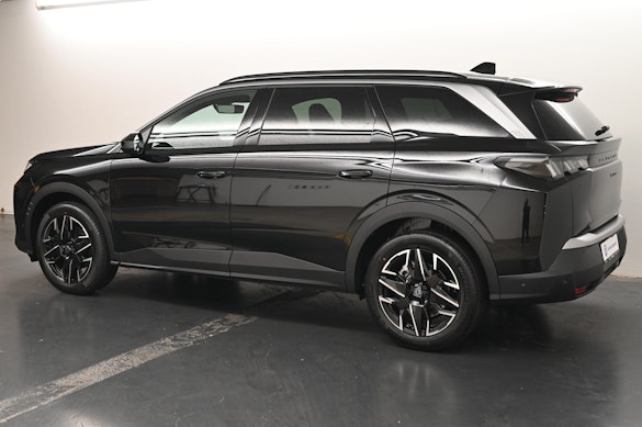 PEUGEOT 5008 1.2 Hybrid Allure Premium 3