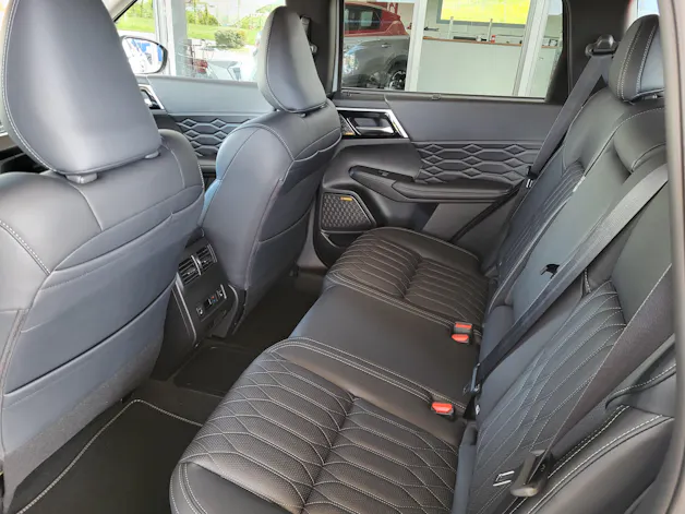 Mitsubishi Outlander 2.4 PHEV Instyle 4x4