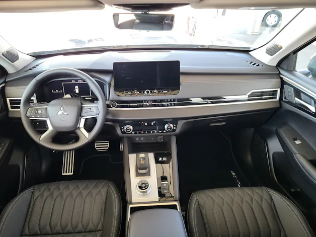 Mitsubishi Outlander 2.4 PHEV Instyle 4x4