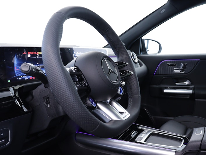 Vehicle image MERCEDES-BENZ GLA 35 AMG