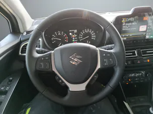 Suzuki S-Cross 1.4 T Compact Top Hybrid 4x4