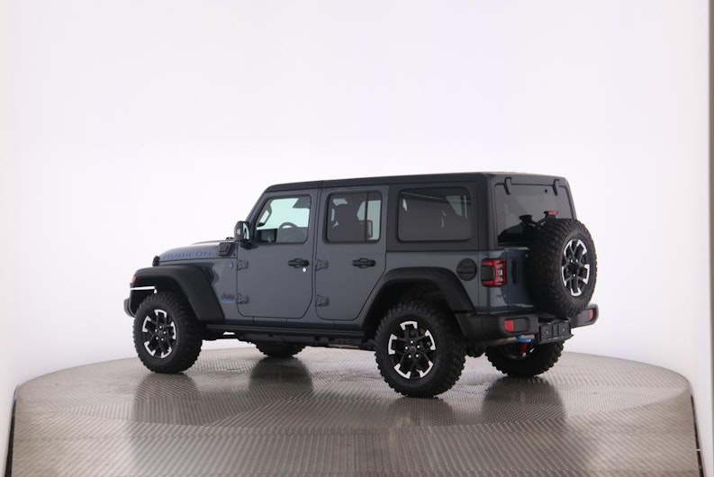 Vehicle image JEEP WRANGLER