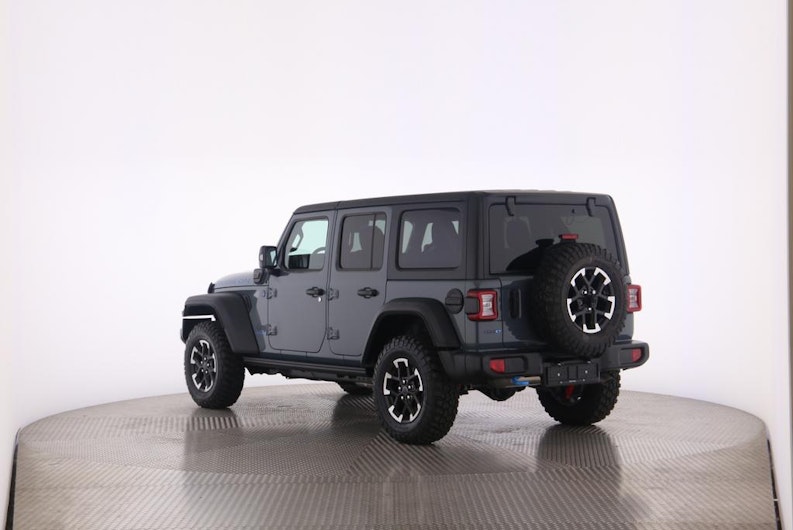 Vehicle image JEEP WRANGLER