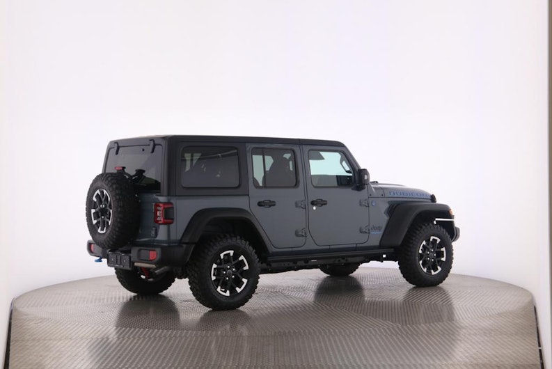 Vehicle image JEEP WRANGLER