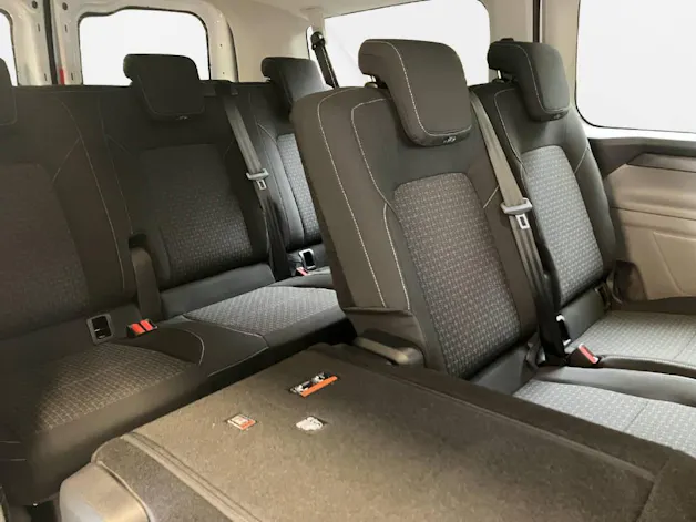 Ford Transit C Kombi 320 L1 2.0 EcoBlue 136 Trend