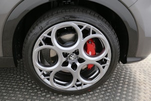 Vehicle image ALFA ROMEO Tonale 1.5 Veloce