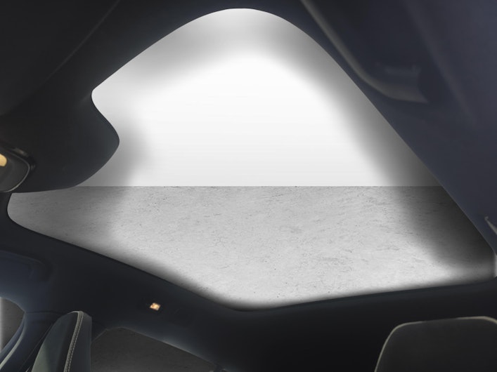 Vehicle image VOLVO C40