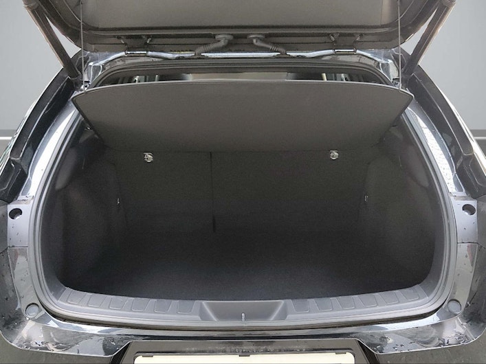 Vehicle image LEXUS UX