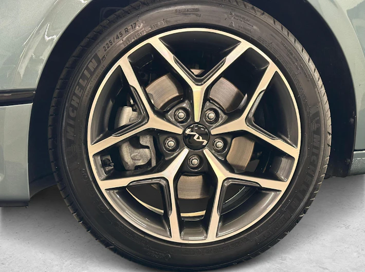 image du véhicule KIA CEED