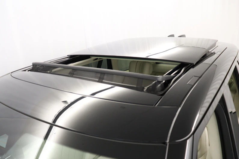 immagine del veicolo LAND ROVER RANGE ROVER