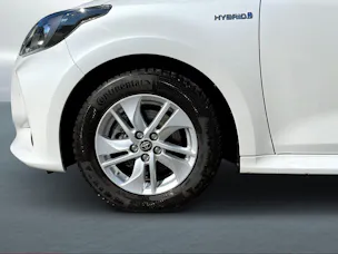 Toyota Yaris 1.5 VVT-i HSD Comfort