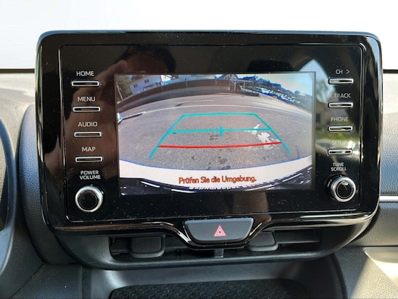 Vehicle image 24 Vehicle image 24