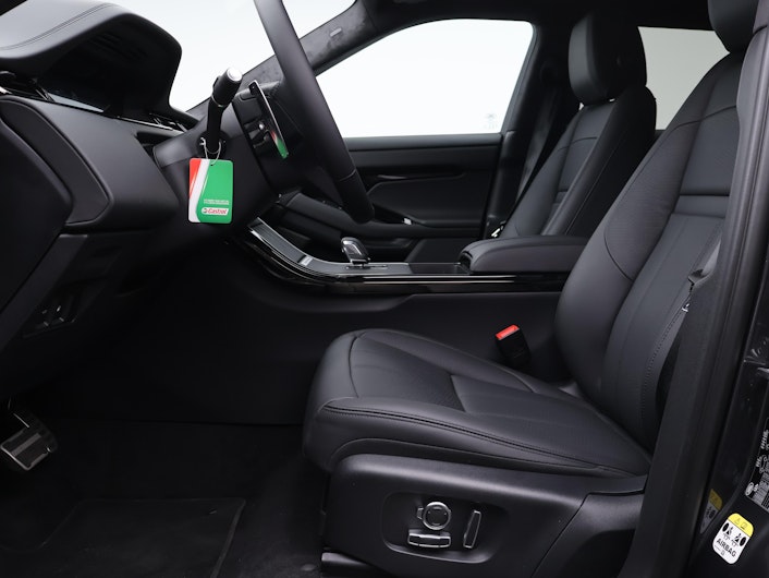 Vehicle image LAND ROVER RANGE ROVER EVOQUE