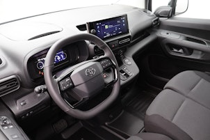 Vehicle image TOYOTA PROACE CITY Van L2 52KWh Active