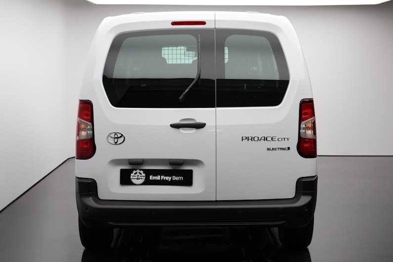 Vehicle image TOYOTA PROACE CITY