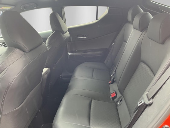 Vehicle image 38