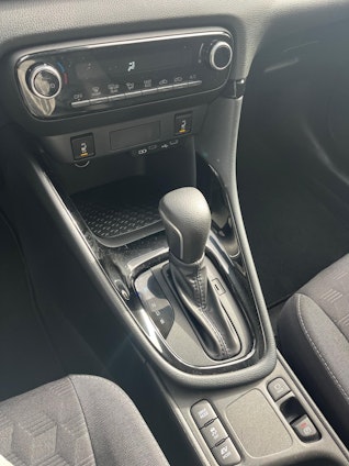 Vehicle image 12 Vehicle image 12