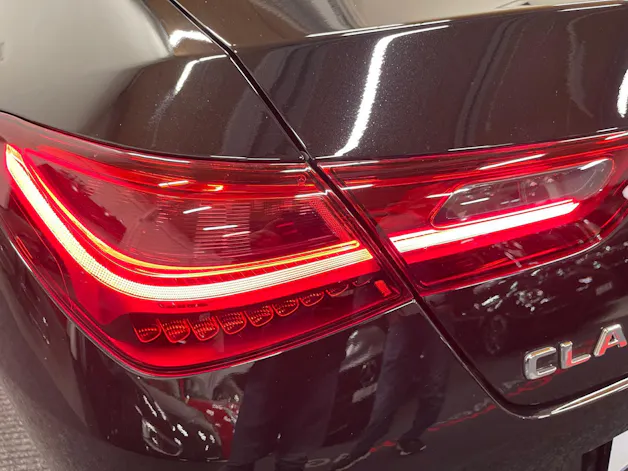 Mercedes-Benz CLA 200 AMG Line