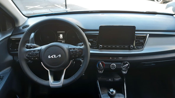 Vehicle image 9 Vehicle image 9