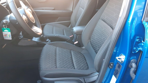 Vehicle image 25 Vehicle image 25