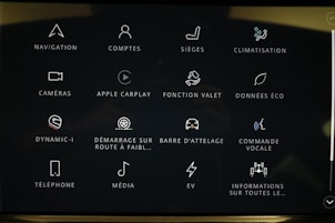 Vehicle image JAGUAR E-Pace 1.5 T 300e R-Dynamic SE AWD