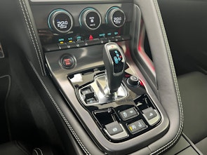 Vehicle image JAGUAR F-Type Convertible 5.0 V8 R AWD