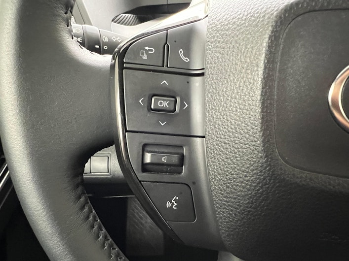 Vehicle image TOYOTA BZ4X