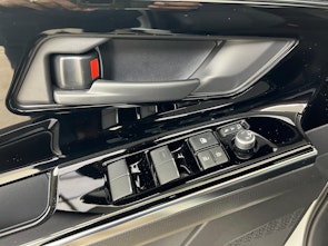 Vehicle image TOYOTA bZ4X 6.6 kw OBC Style AWD