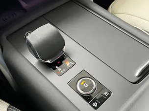 Land Rover Discovery 3.0 D I6 300 Metropolitan Edition / Jetzt mit attraktivem 1.99% Leasing