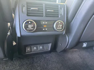 Land Rover Discovery 3.0 D I6 300 Metropolitan Edition