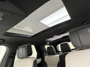 Vehicle image LAND ROVER Discovery 3.0 D I6 300 Metropolitan Edition