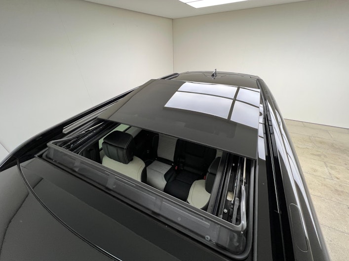 Vehicle image LAND ROVER DISCOVERY