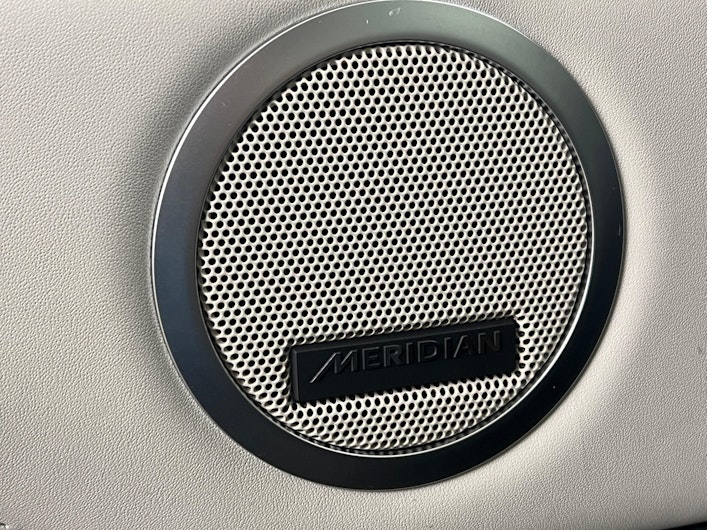 Vehicle image LAND ROVER DISCOVERY