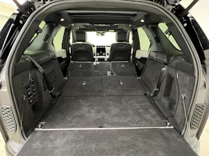 Land Rover Discovery 3.0 D I6 300 Metropolitan Edition / Jetzt mit attraktivem 1.99% Leasing