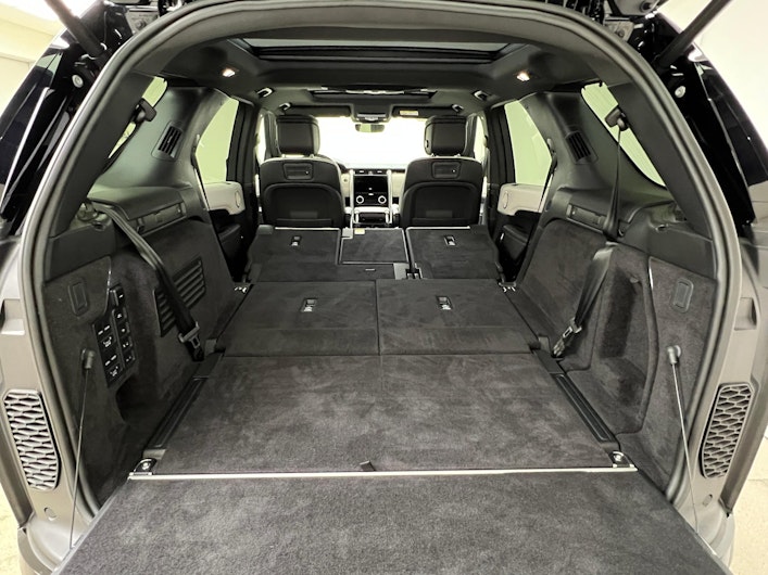 Vehicle image LAND ROVER DISCOVERY