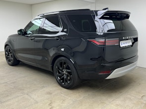 Vehicle image LAND ROVER Discovery 3.0 D I6 300 Metropolitan Edition