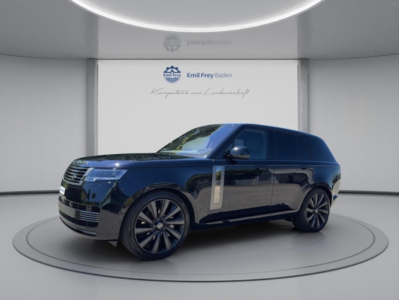 First vehicle image