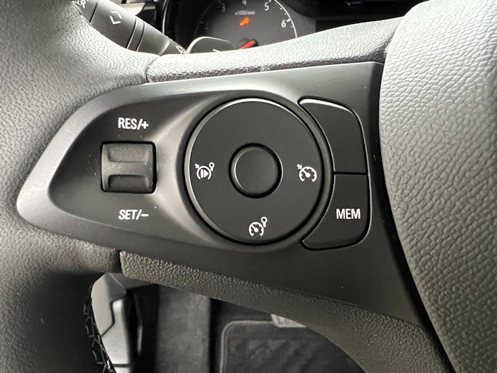 Vehicle image OPEL CORSA