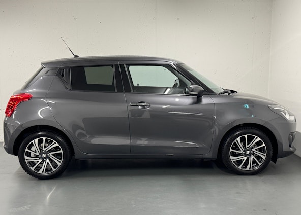 Vehicle image 7 Vehicle image 7