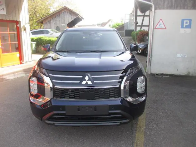 Mitsubishi Outlander 2.4 PHEV Invite 4x4