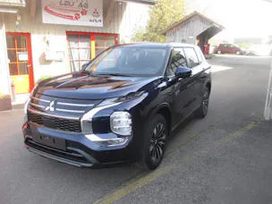 Mitsubishi Outlander 2.4 PHEV Invite 4x4
