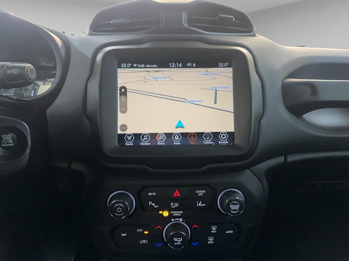 Vehicle image JEEP RENEGADE